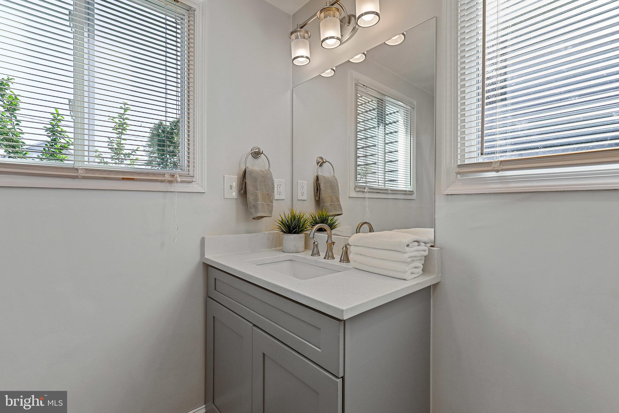 TWIN RIVER BEACH - Residential