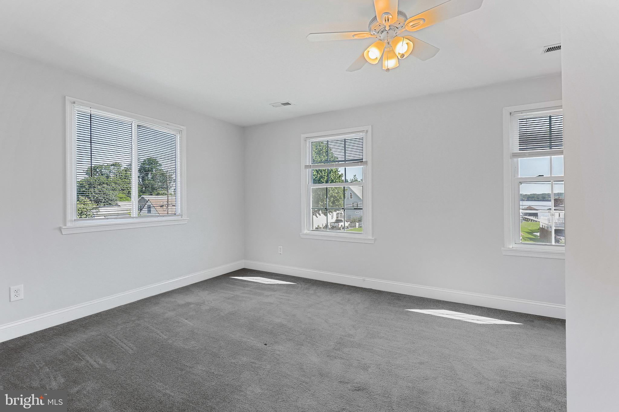 TWIN RIVER BEACH - Residential