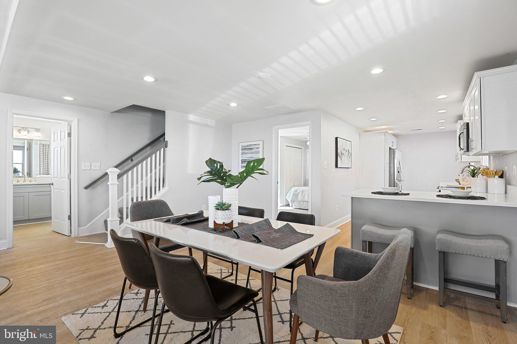 TWIN RIVER BEACH - Residential