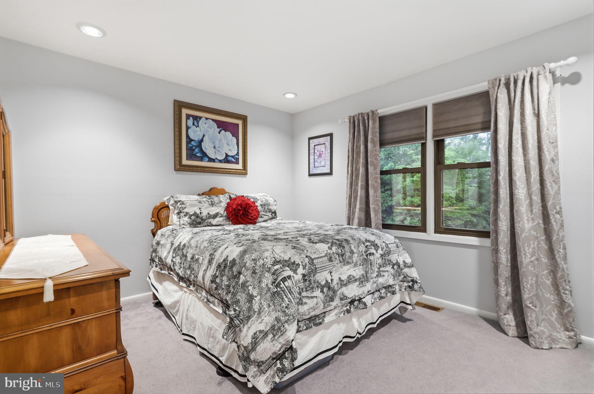 RIDINGS OF NORTHAM - Residential