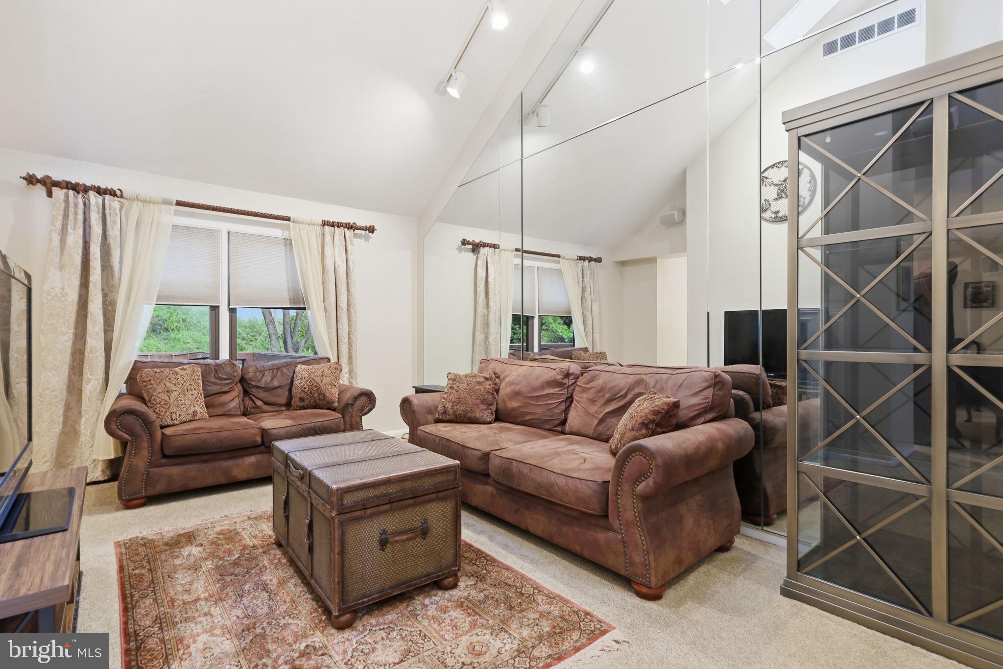 RIDINGS OF NORTHAM - Residential