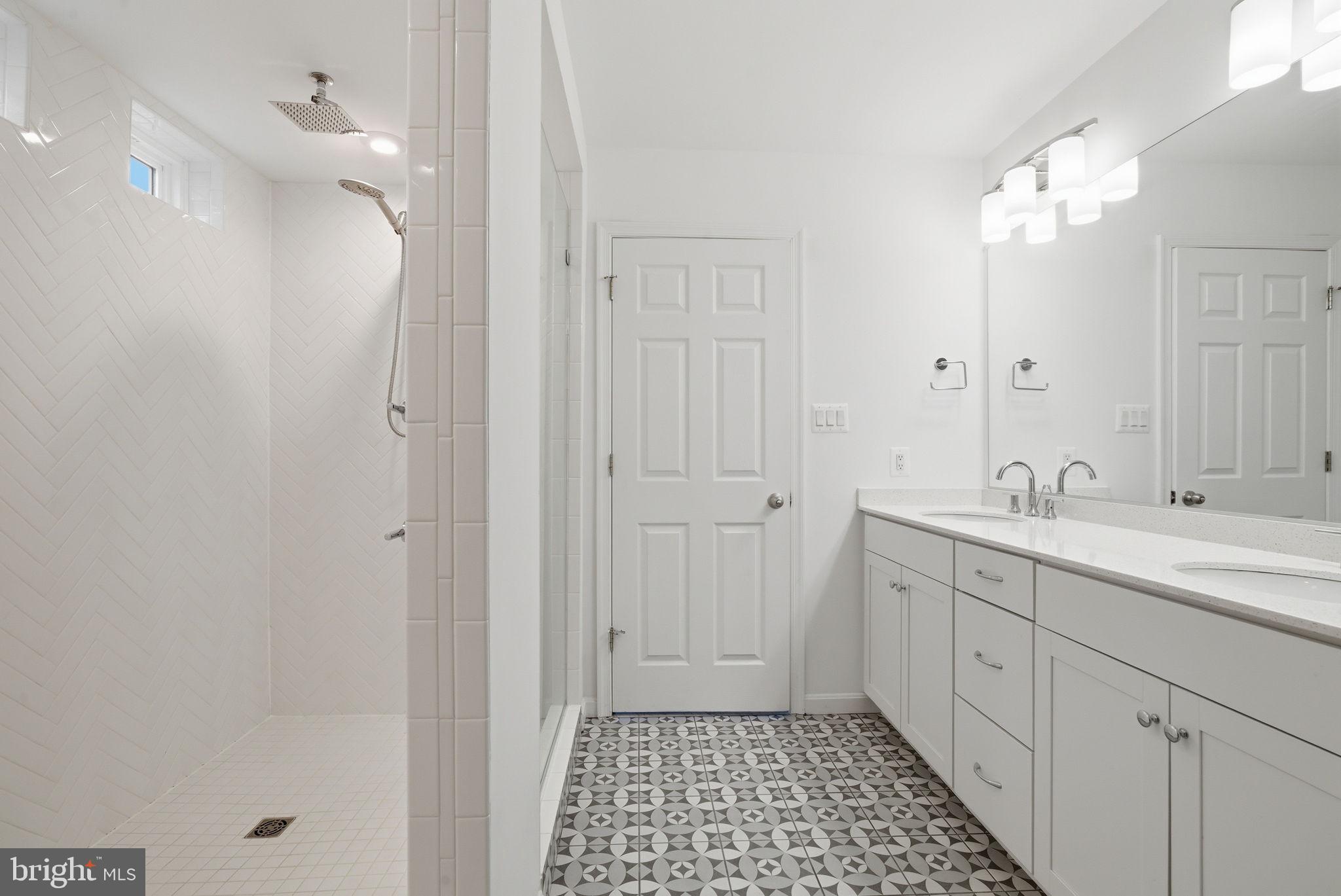 HAGERS CROSSING - Residential