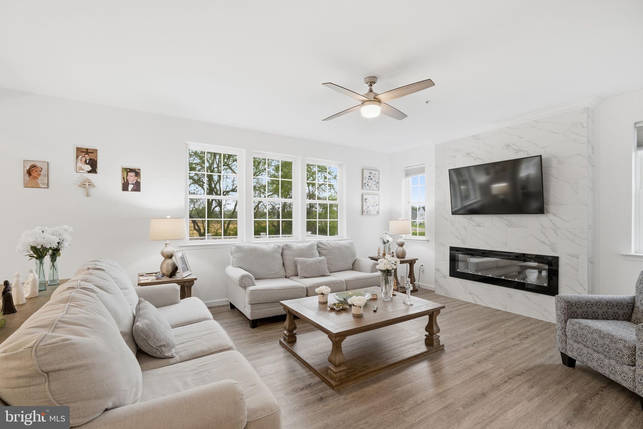 HAGERS CROSSING - Residential