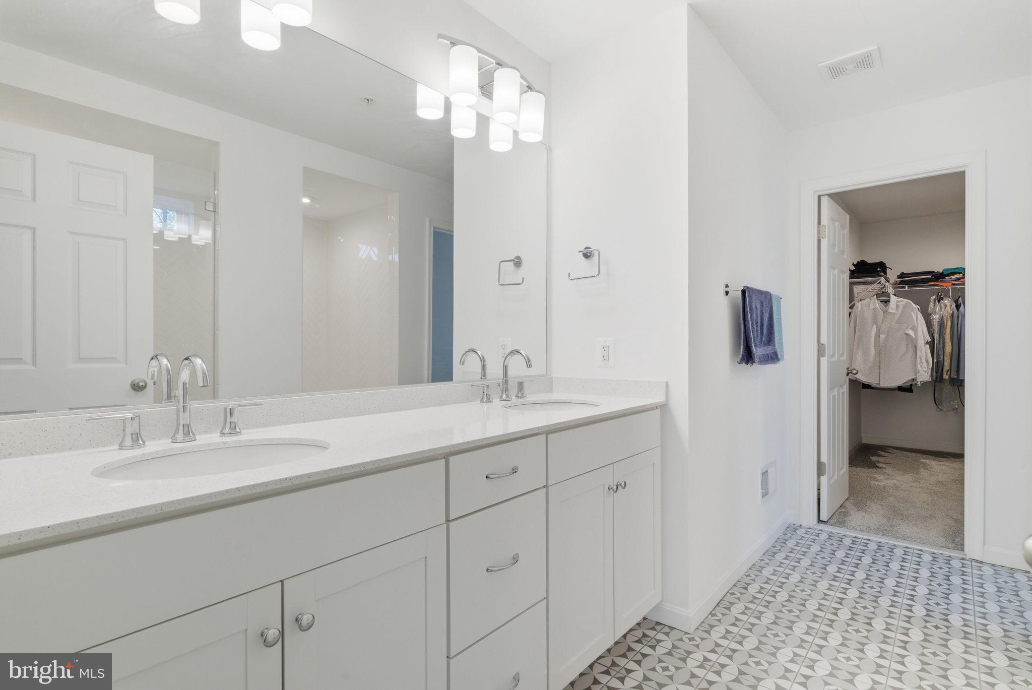 HAGERS CROSSING - Residential