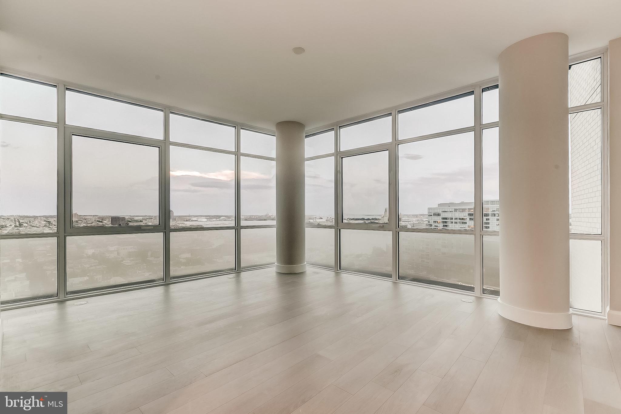 HARBOR EAST - Residential