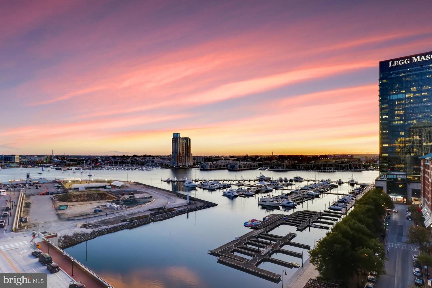 HARBOR EAST - Residential