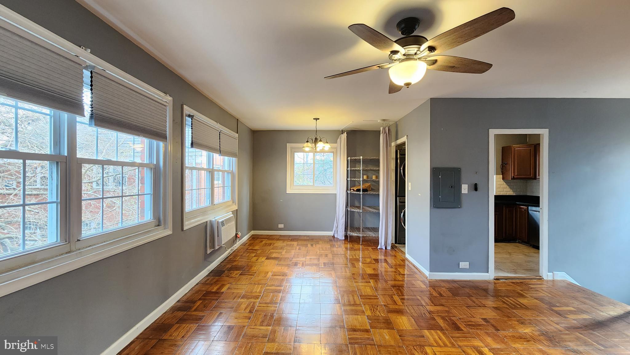 3550 MARTHA CUSTIS DRIVE