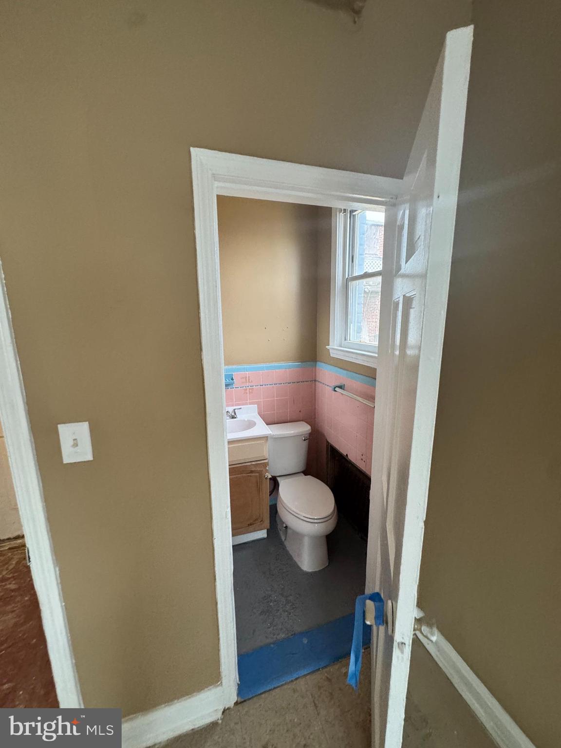 GREENSPRING - Commercial Sale