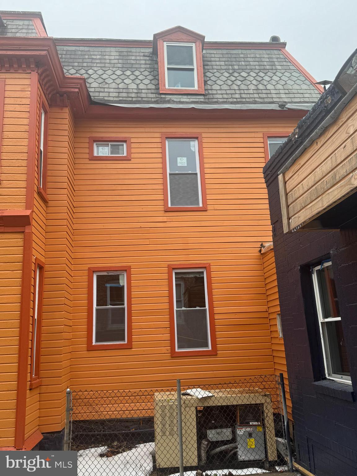 GREENSPRING - Commercial Sale