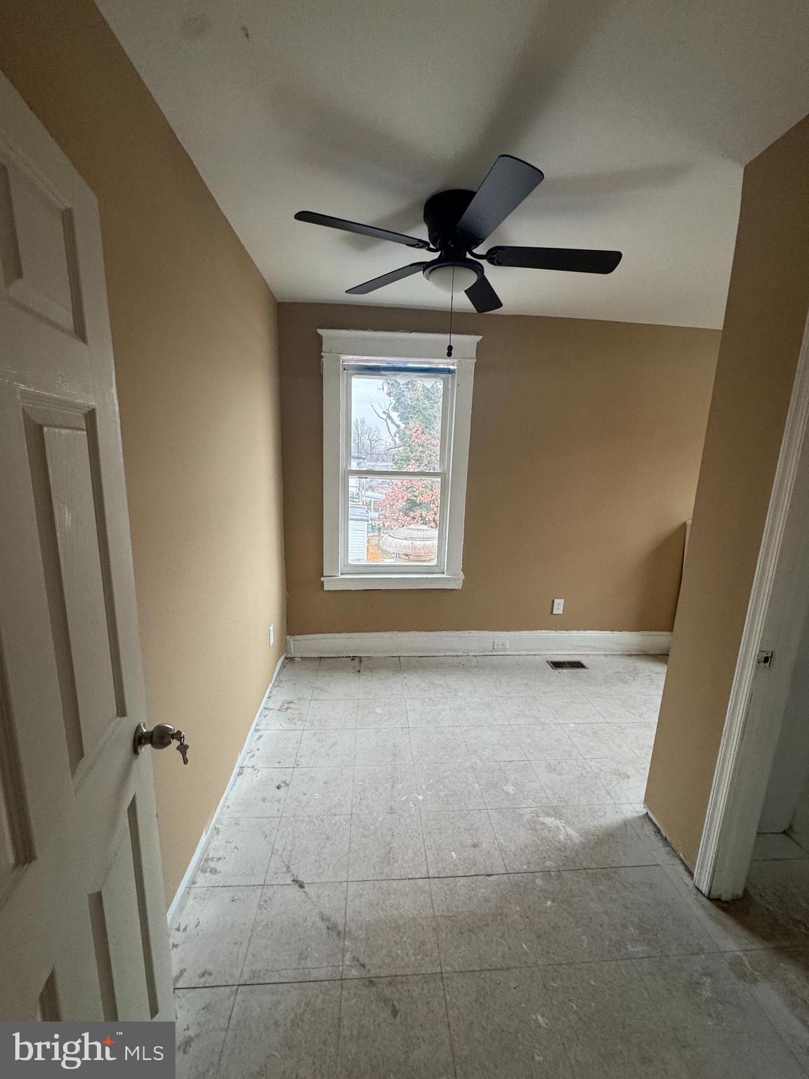 GREENSPRING - Commercial Sale