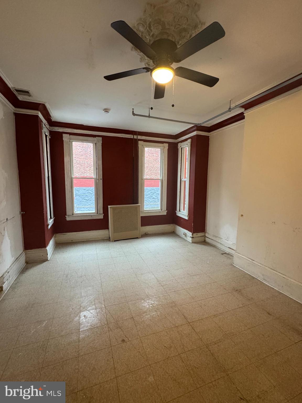 GREENSPRING - Commercial Sale