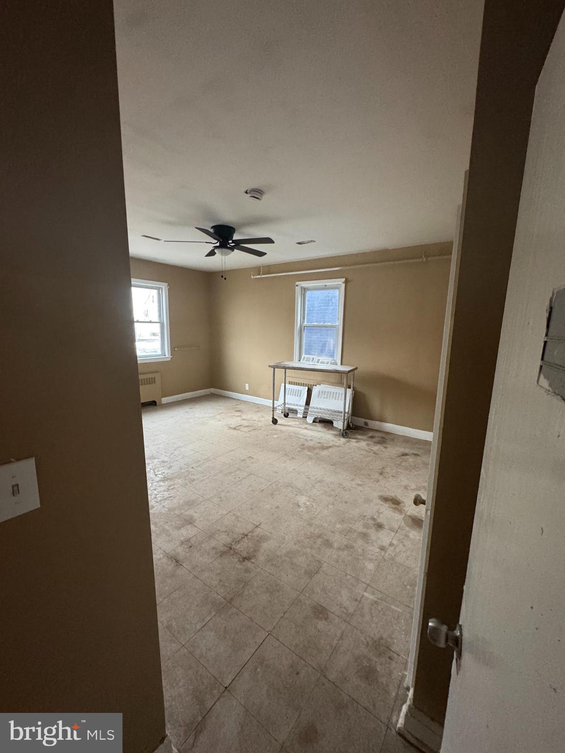 GREENSPRING - Commercial Sale