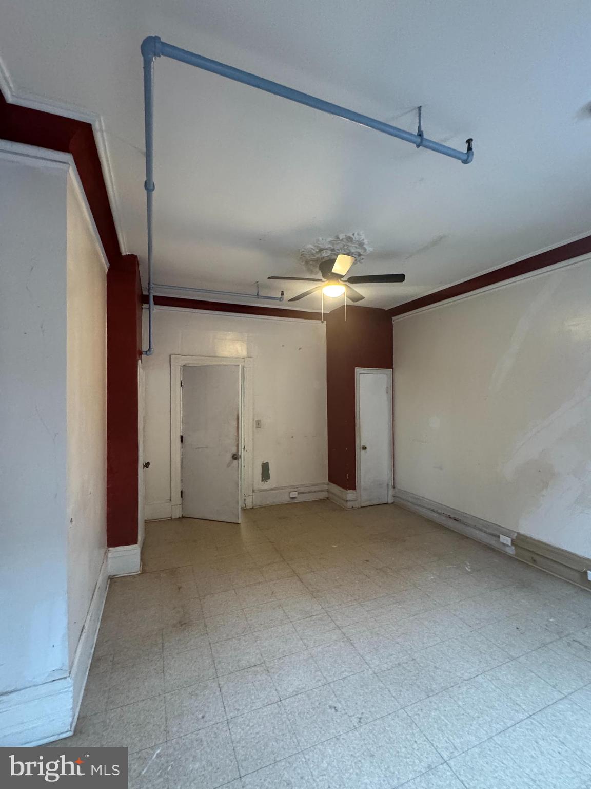 GREENSPRING - Commercial Sale