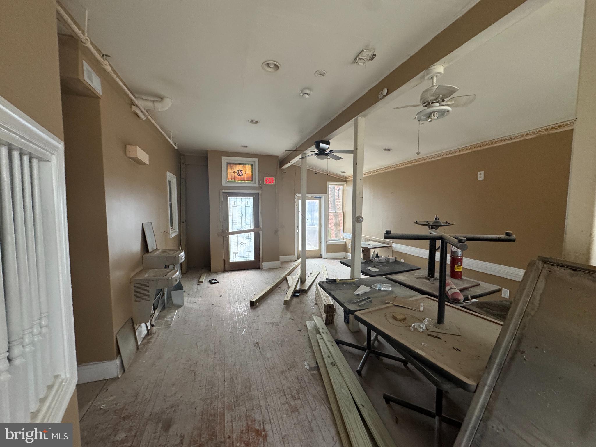 GREENSPRING - Commercial Sale