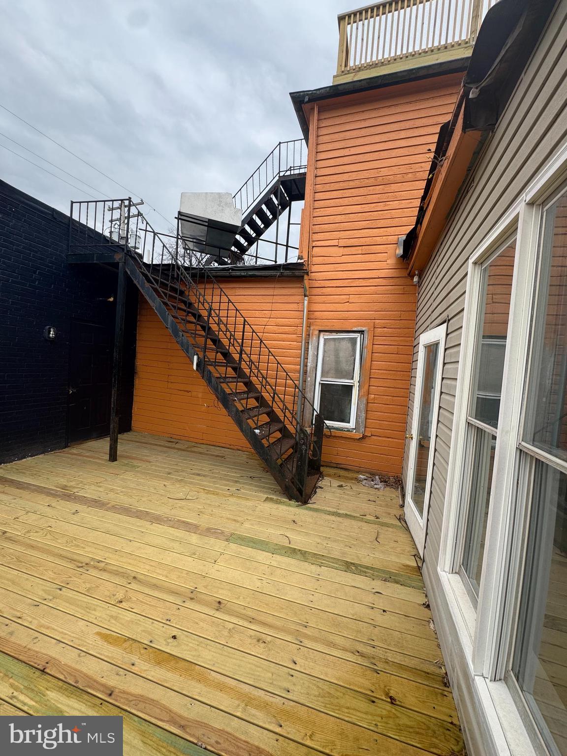 GREENSPRING - Commercial Sale