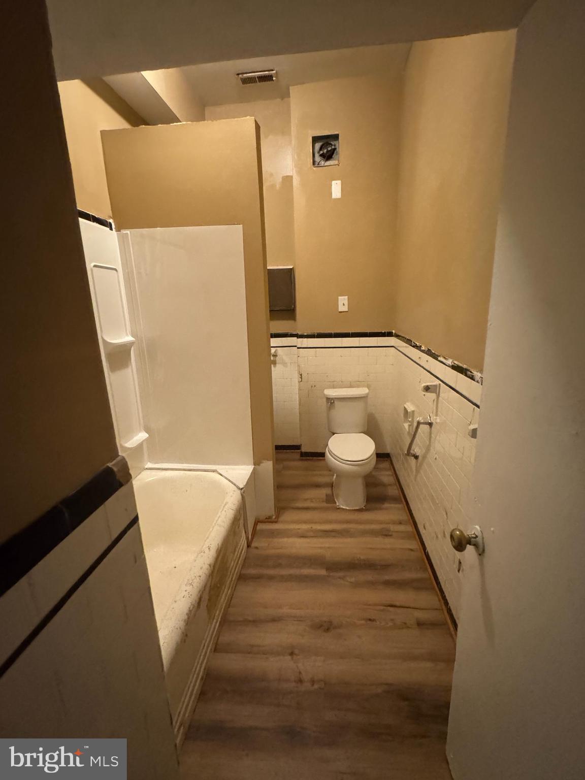 GREENSPRING - Commercial Sale