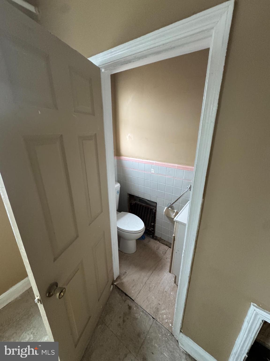 GREENSPRING - Commercial Sale