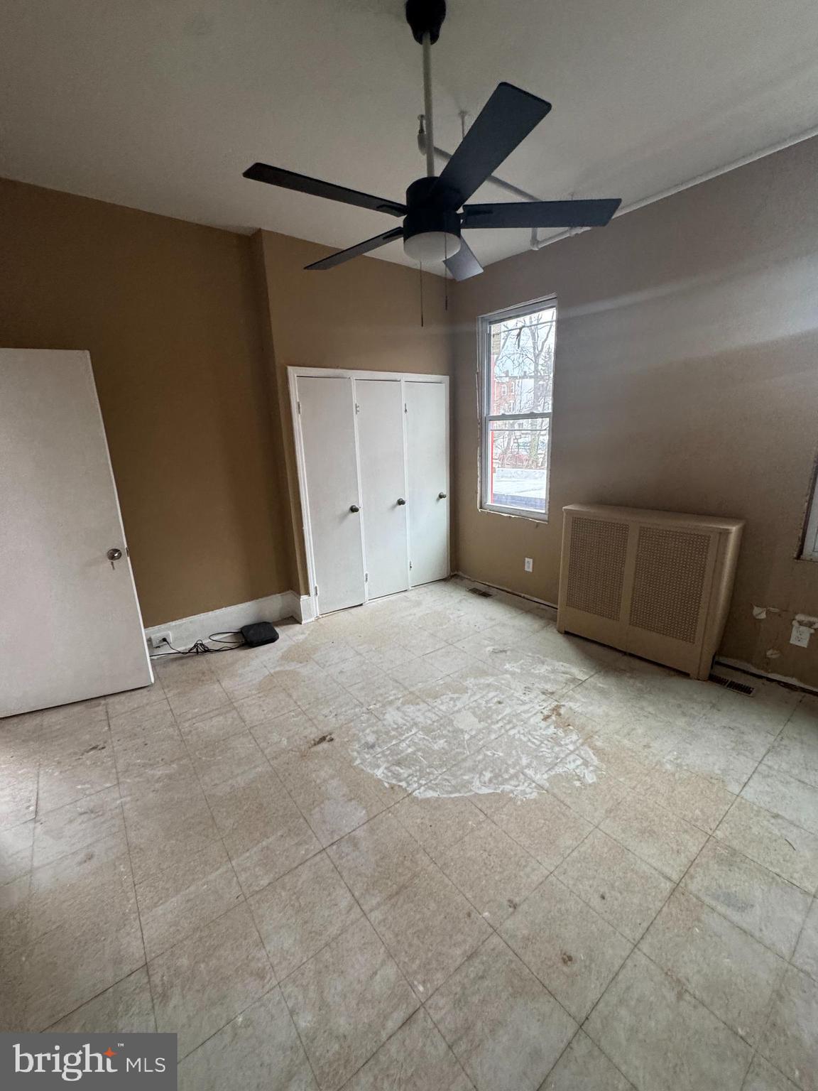 GREENSPRING - Commercial Sale