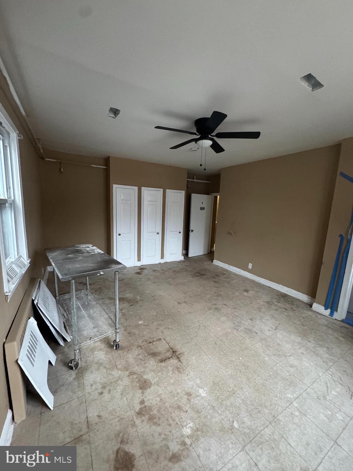 GREENSPRING - Commercial Sale