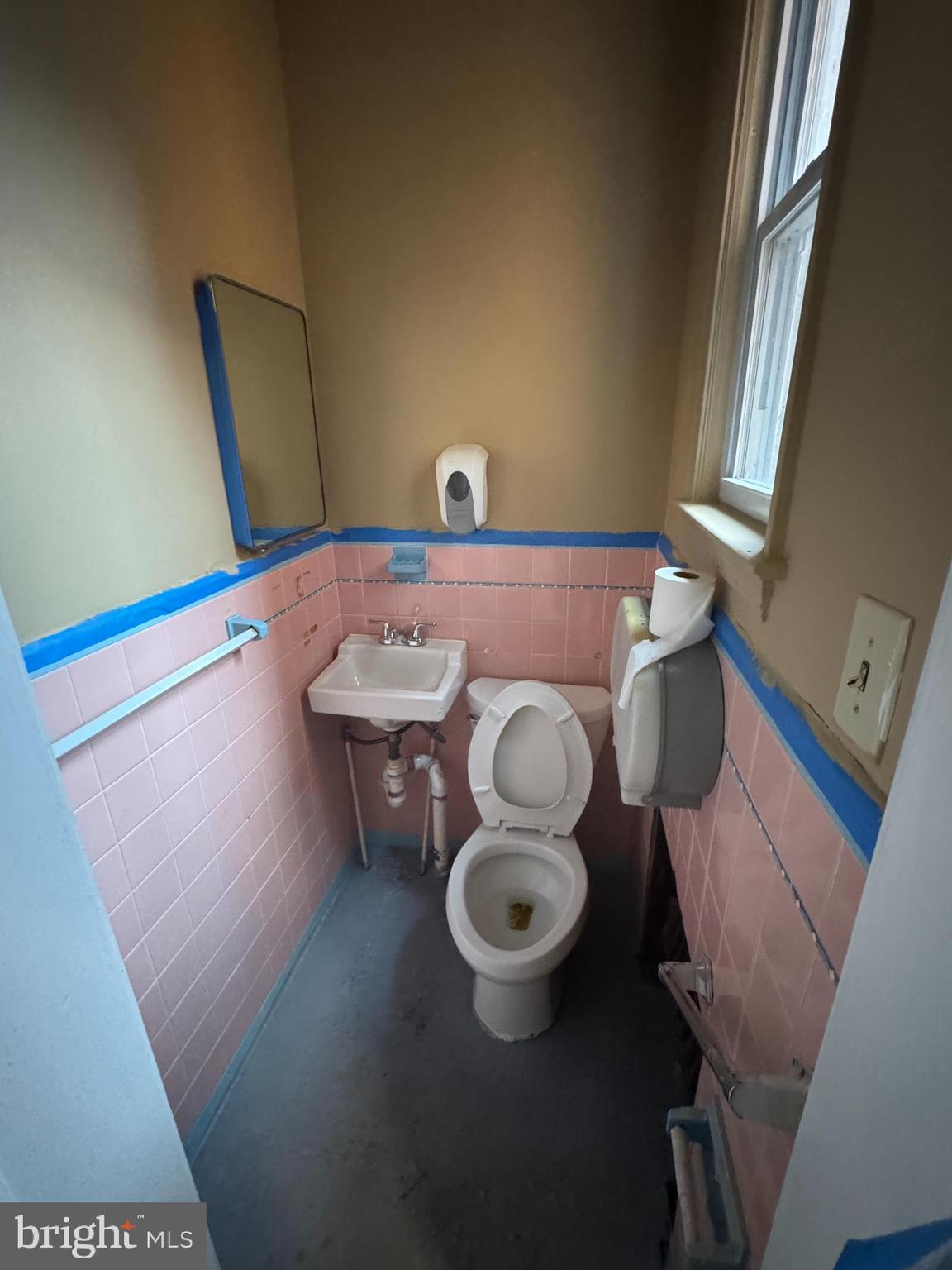 GREENSPRING - Commercial Sale