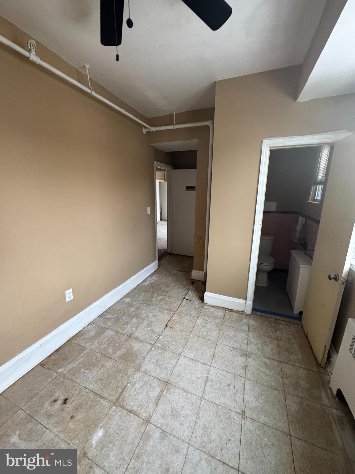 GREENSPRING - Commercial Sale