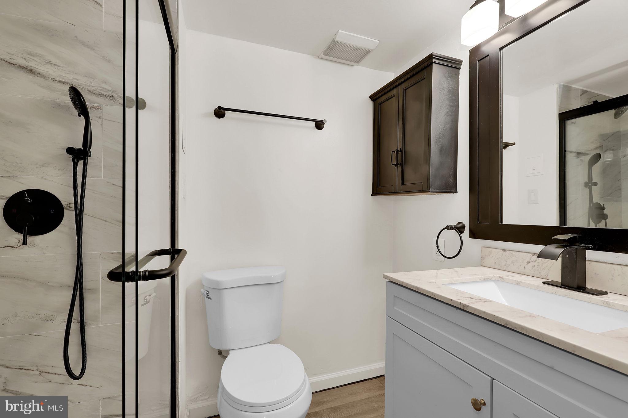 VOM VILLAGE CENTER - Residential