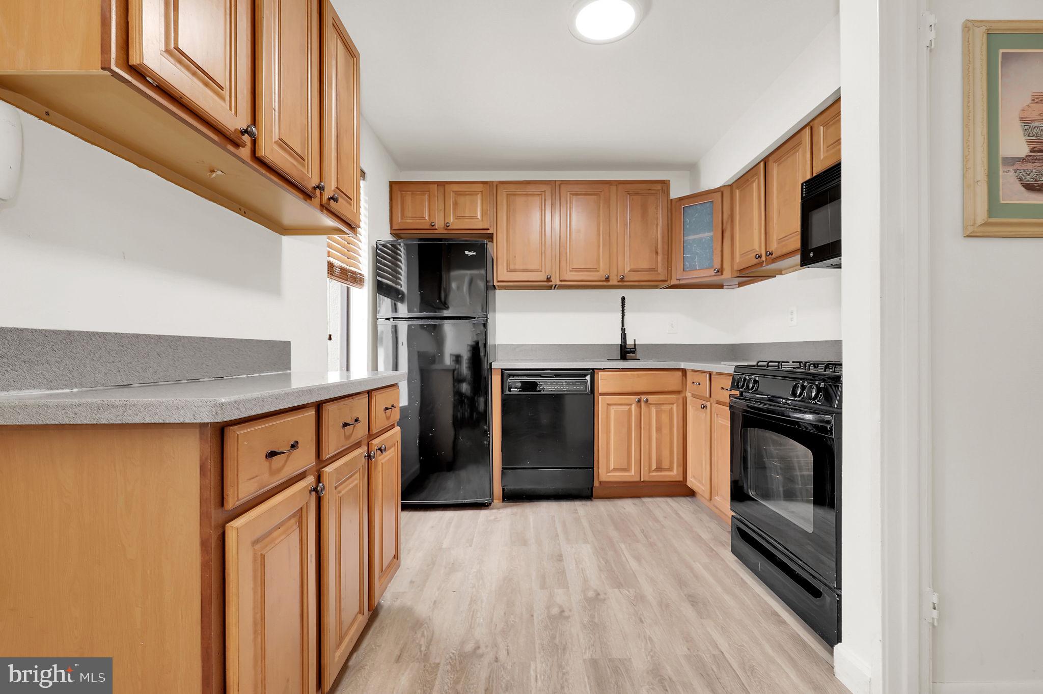 VOM VILLAGE CENTER - Residential