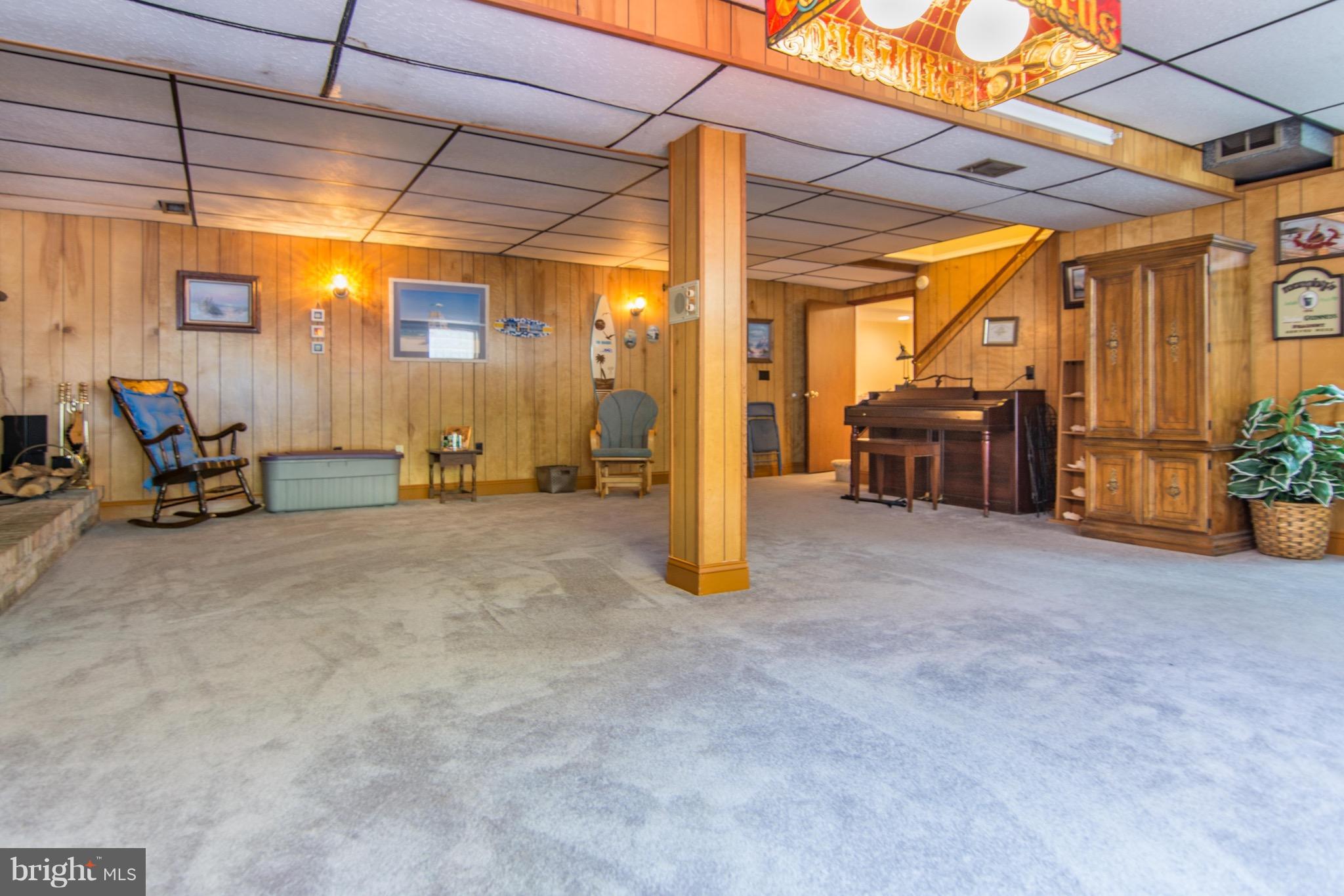 THE HIGHLANDS - Residential