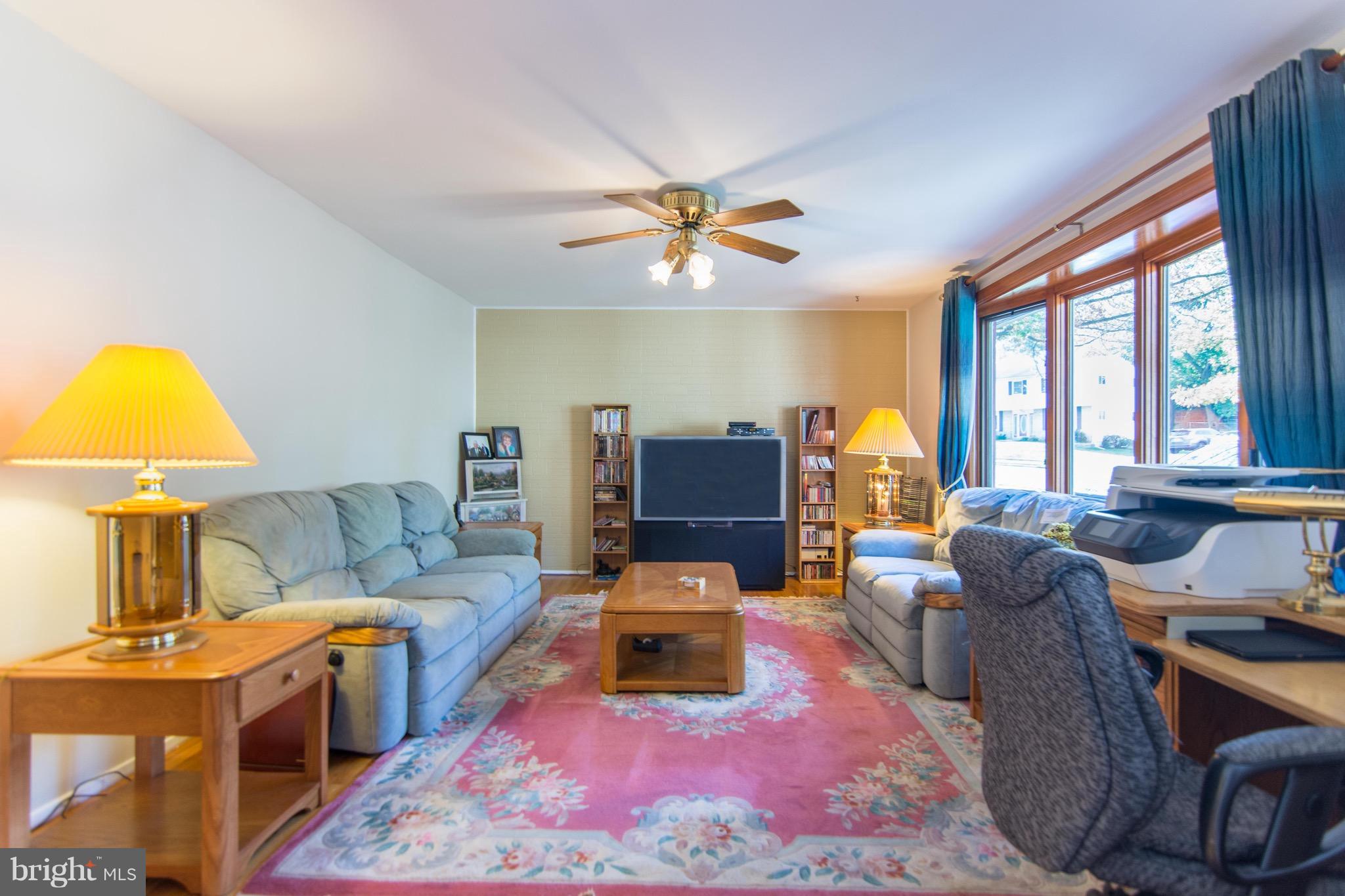 THE HIGHLANDS - Residential