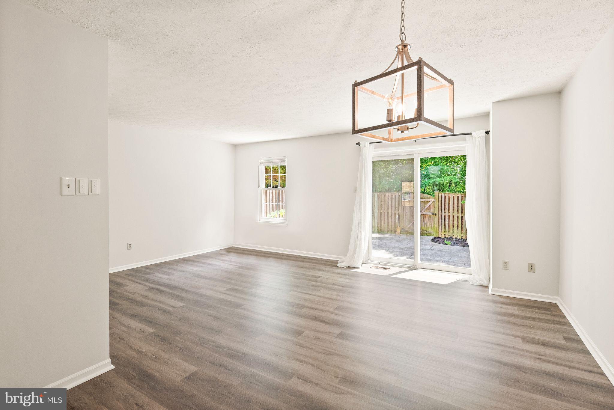 GLENWOOD MANOR - Residential