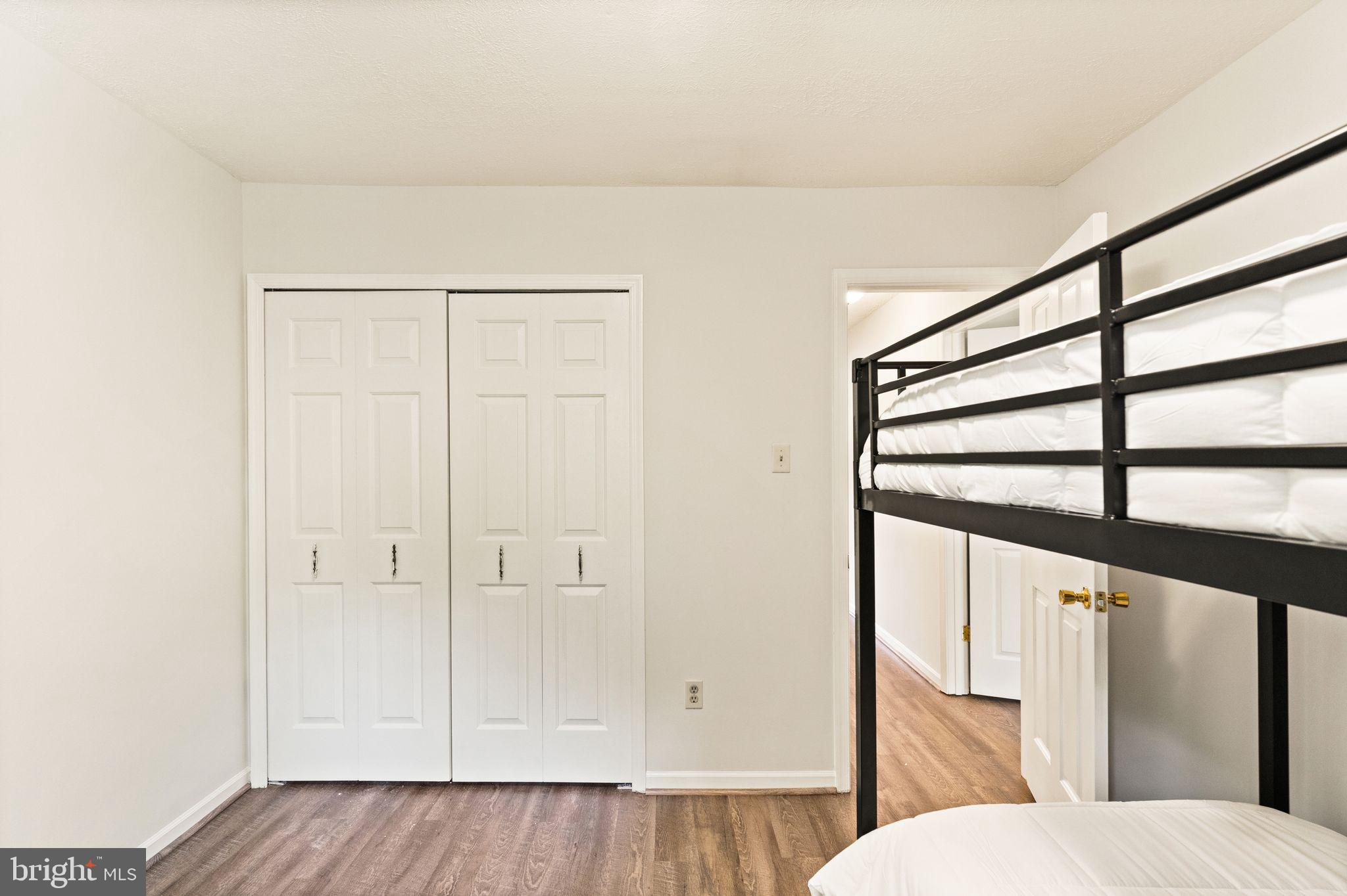 GLENWOOD MANOR - Residential