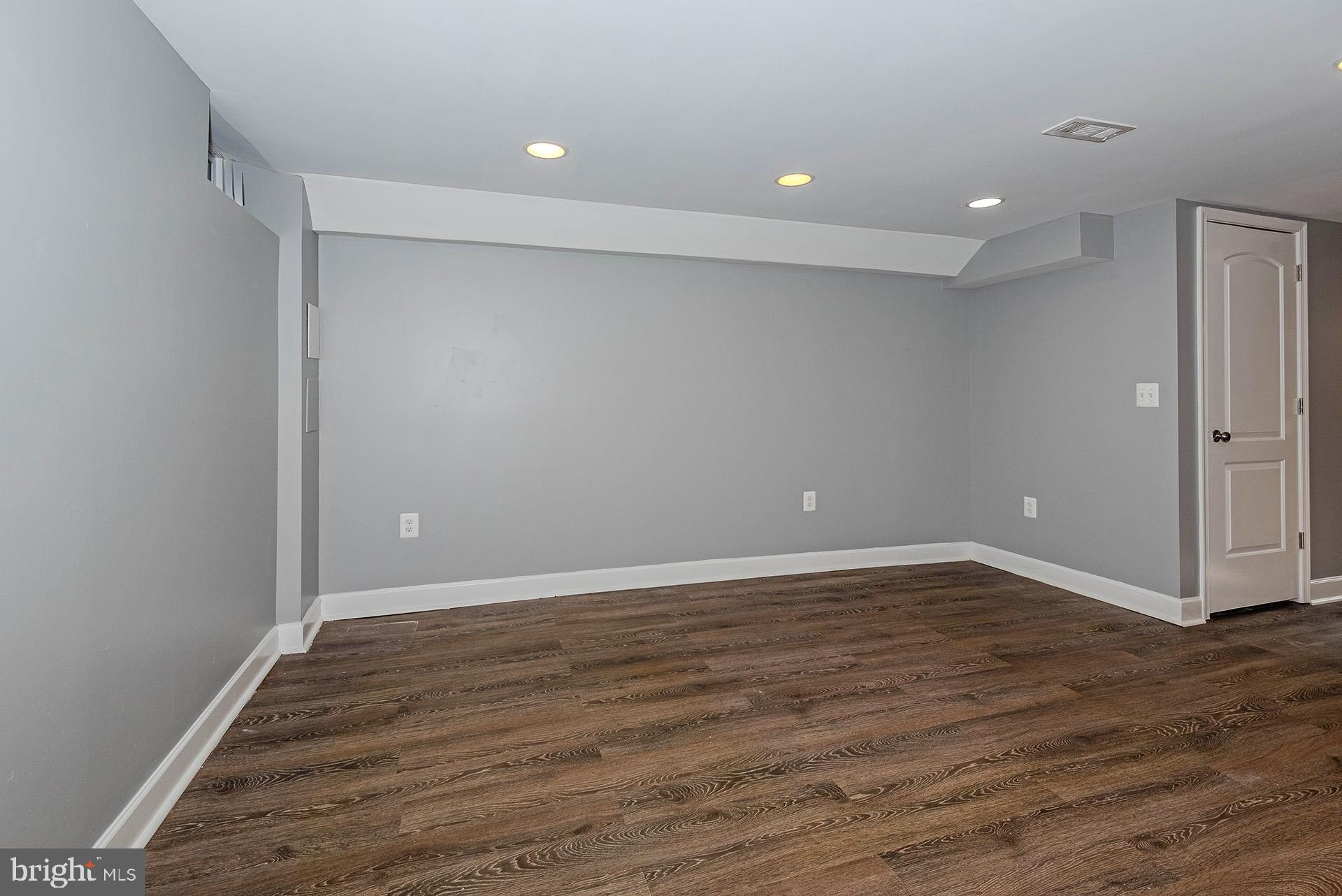 DUNDALK - Residential