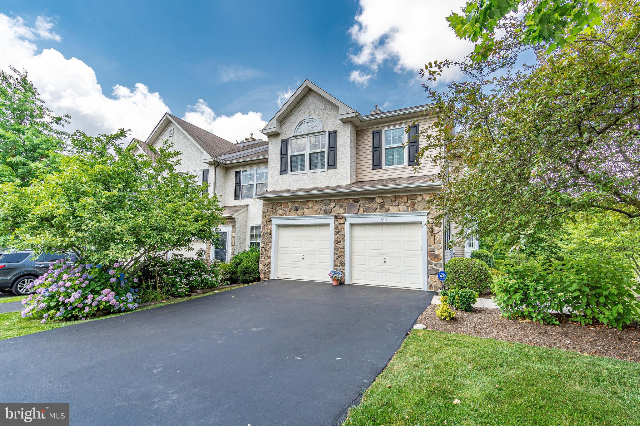 VALLEY VIEW - Residential