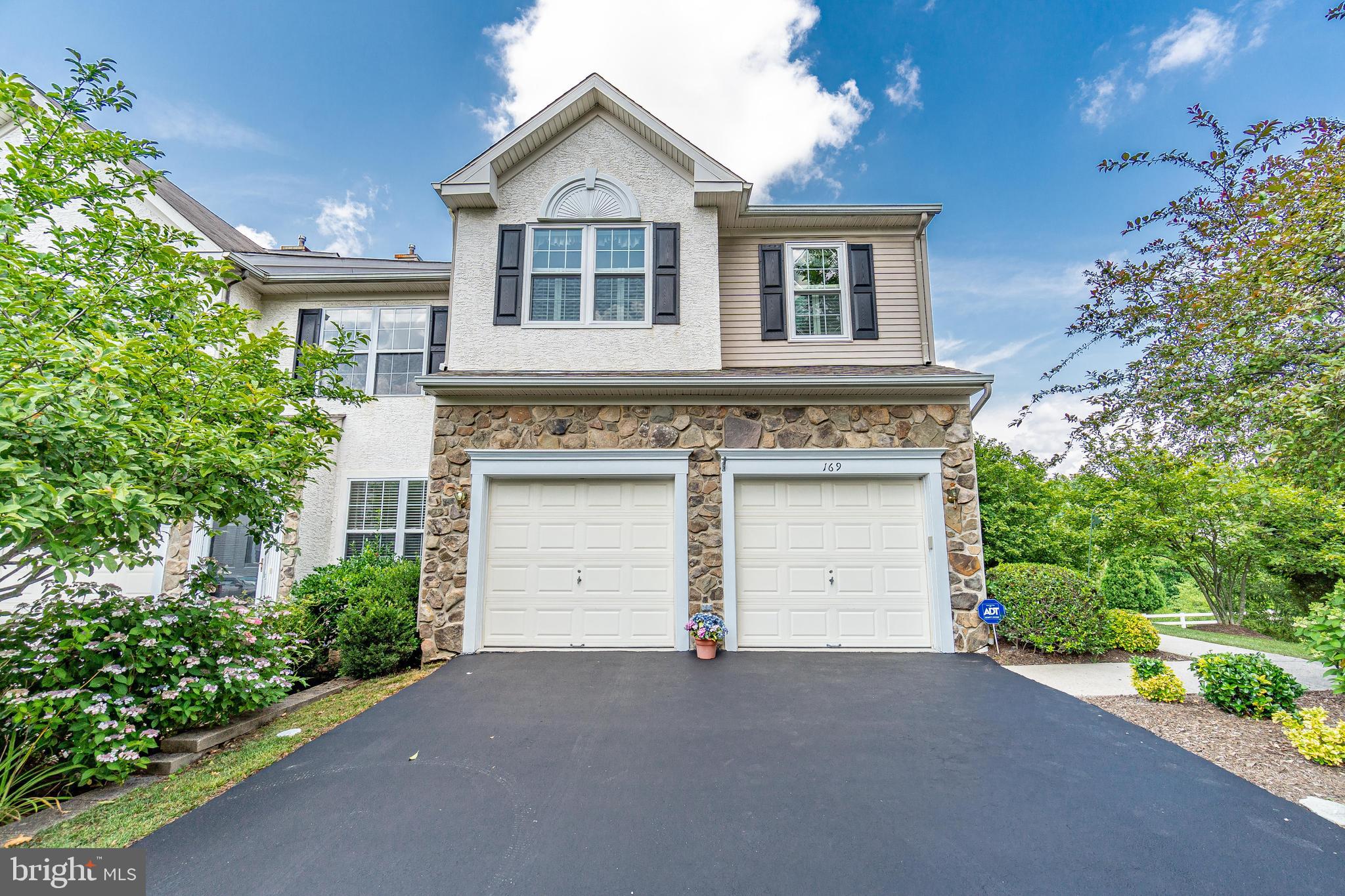 VIRTUAL SHOWINGS ONLY - PLEASE CHECK OUT VIDEOS AND PHOTOGRAPHY. Welcome to 169 Mountain View Drive, a beautiful end-unit townhouse in the sought after Valley View community in West Chester.  Enter the home into the living room with a bright bow window, crown molding, chair rail and gleaming hardwood floors that continue throughout the main level.  Great kitchen boasts a double sink, stainless steel appliances, pantry closet and a sliding glass door that leads to the inviting back deck where you can relax and enjoy your morning coffee.  In the colder months sit fireside in the cozy family room.  A formal dining room and half bath with pedestal sink and tile floor complete the main level.  Upper level master bedroom features a gorgeous tray ceiling, 2 walk-in closets as well as 2 regular sized closets providing plenty of space for all your clothing and storage needs.  Master bathroom offers a soaking tub, shower stall, double sinks and tile floor.  Two additional bedrooms, a full bath and a conveniently located laundry room can also be found on the upper level.  Walk-out basement has been finished to offer additional living space that can be used as your home gym, movie room or whatever you can imagine!  This great home is located close to the Exton train station and all the great shopping, dining and activities Exton and West Chester have to offer.  Do not miss out on this amazing opportunity!