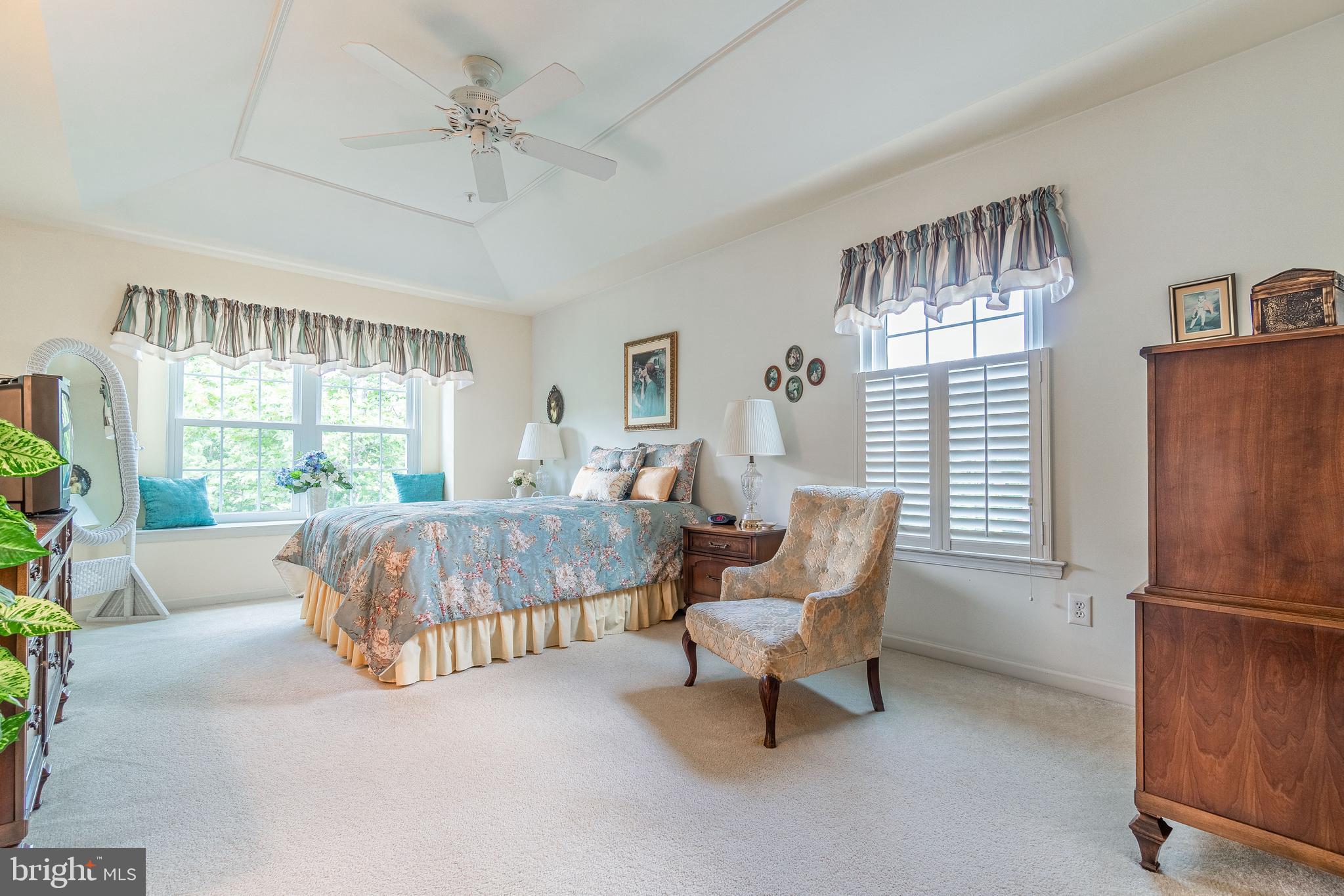 VALLEY VIEW - Residential