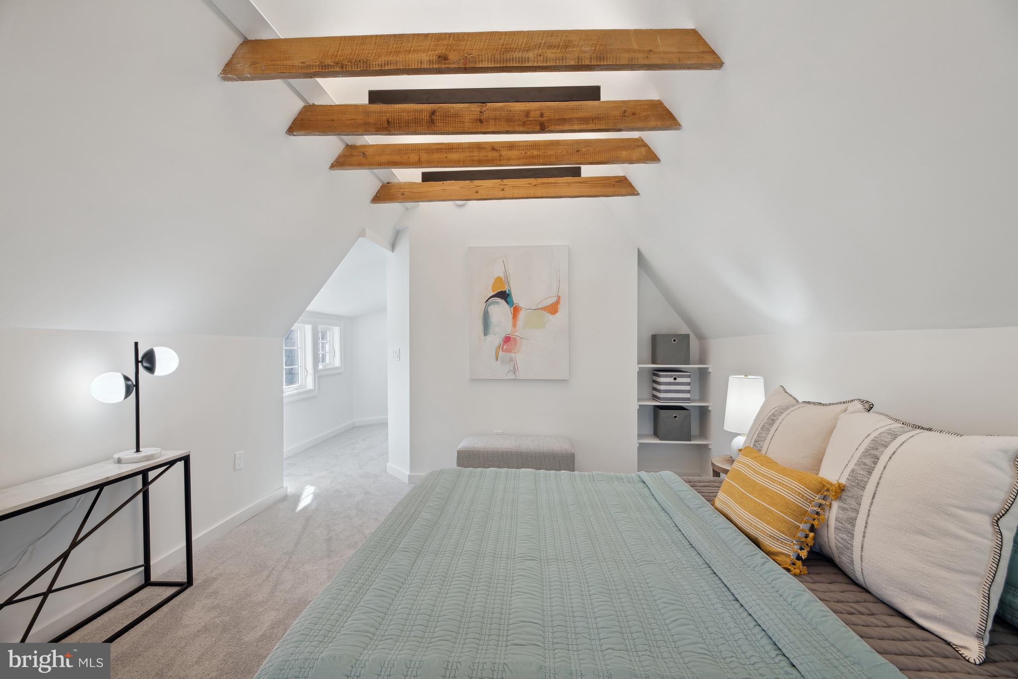 FOREST HILLS - Residential