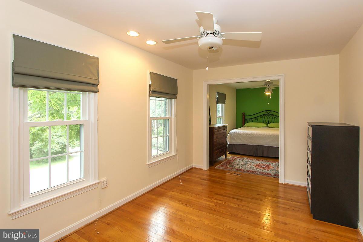 PARKCREST - Residential Lease