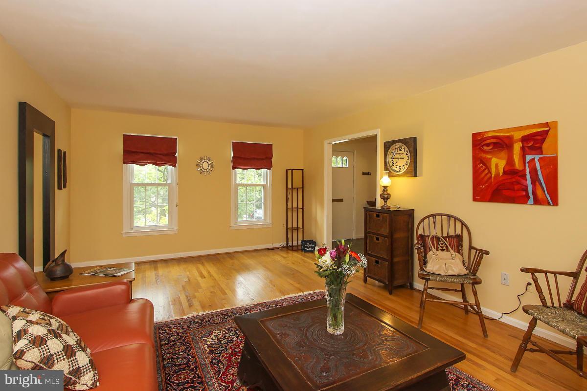 PARKCREST - Residential Lease