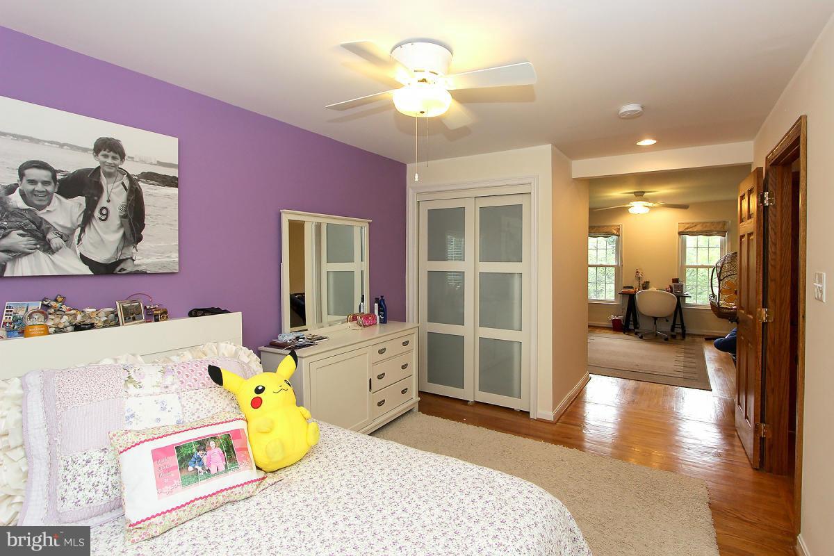 PARKCREST - Residential Lease