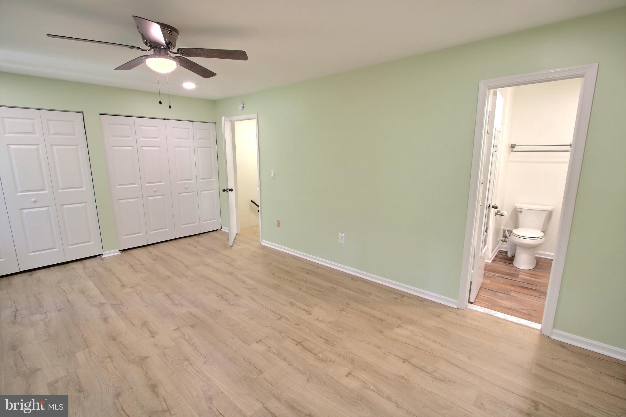 SHADY GROVE VILLAGE - Residential