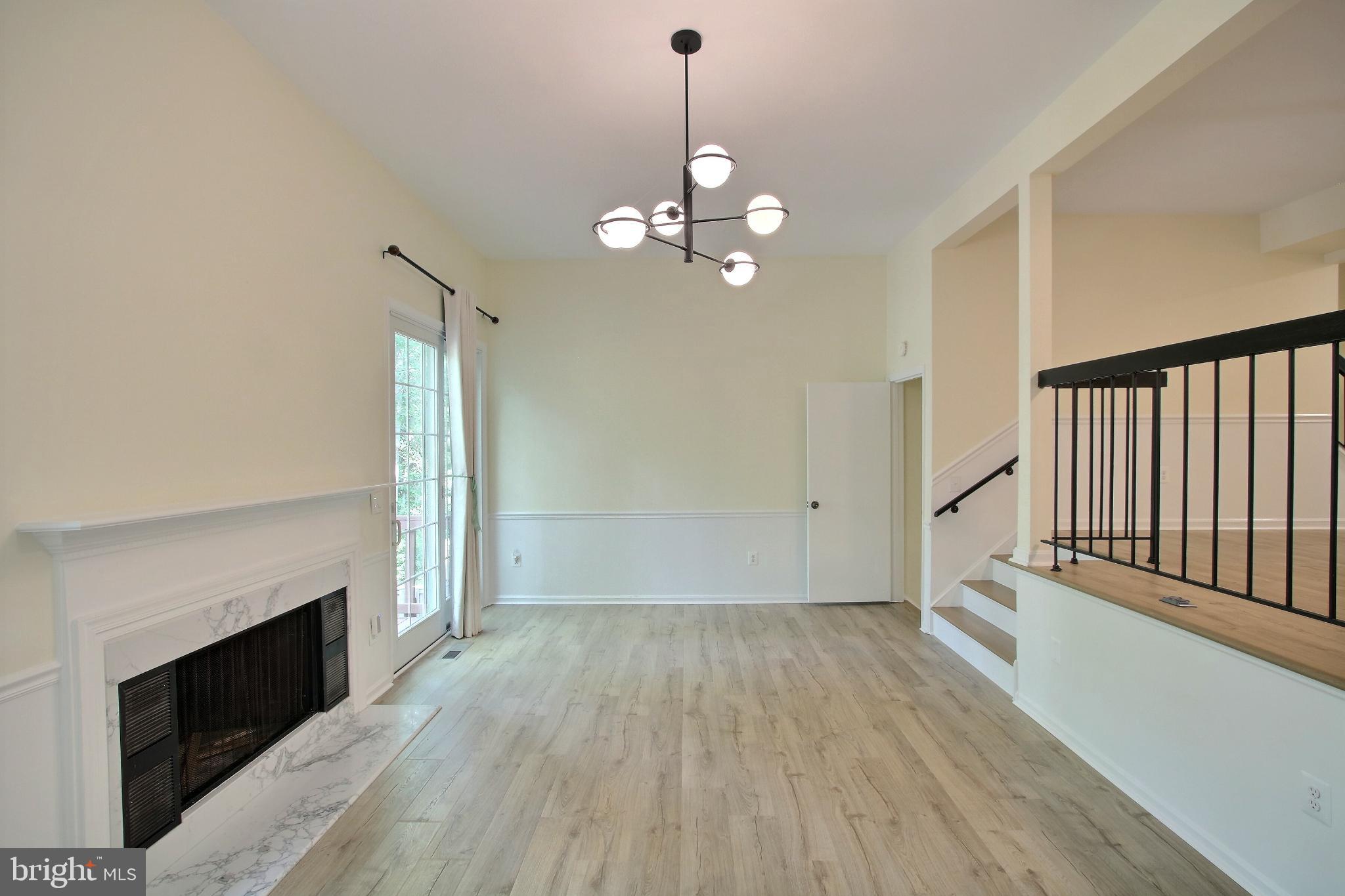 SHADY GROVE VILLAGE - Residential