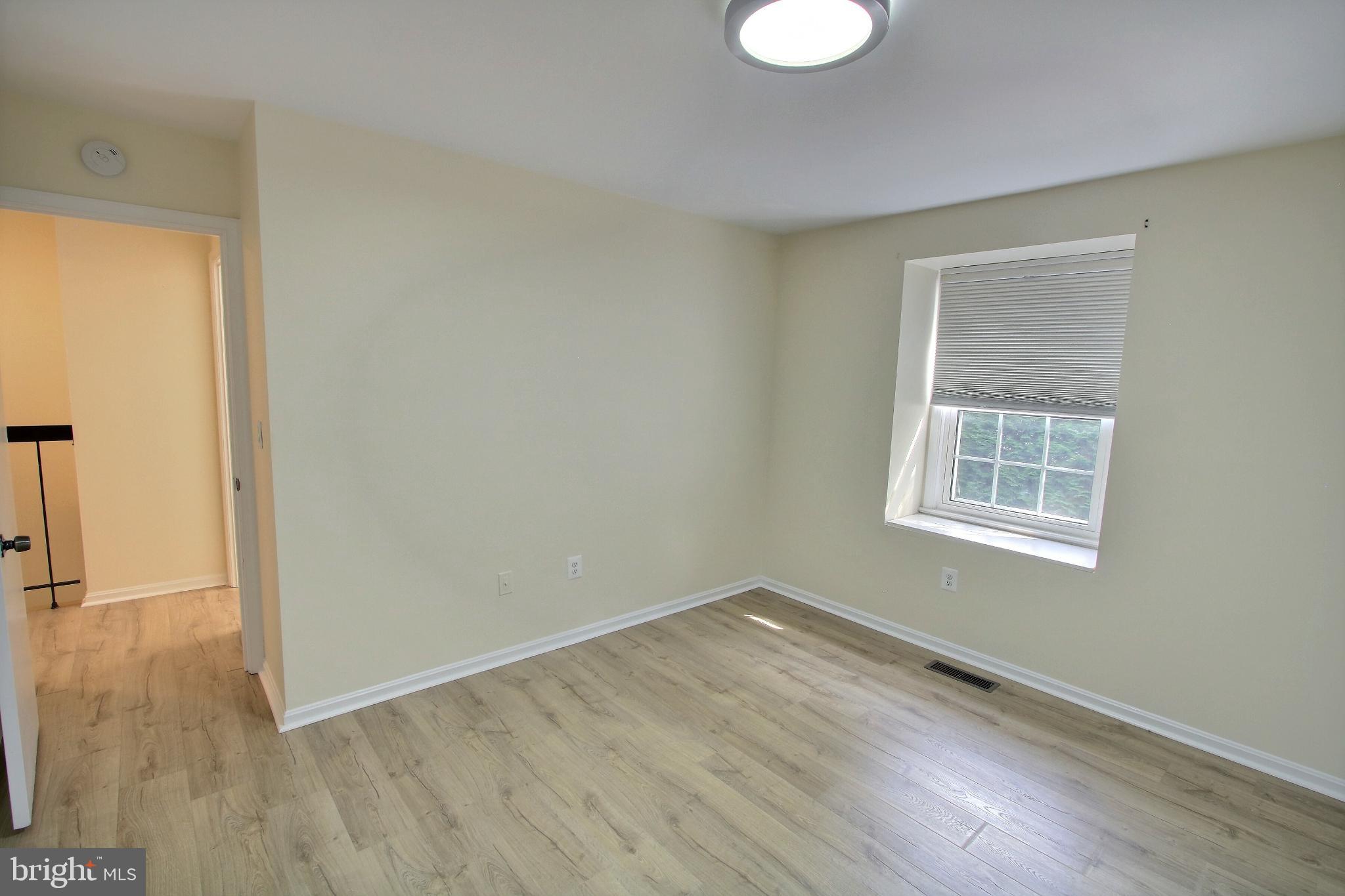 SHADY GROVE VILLAGE - Residential