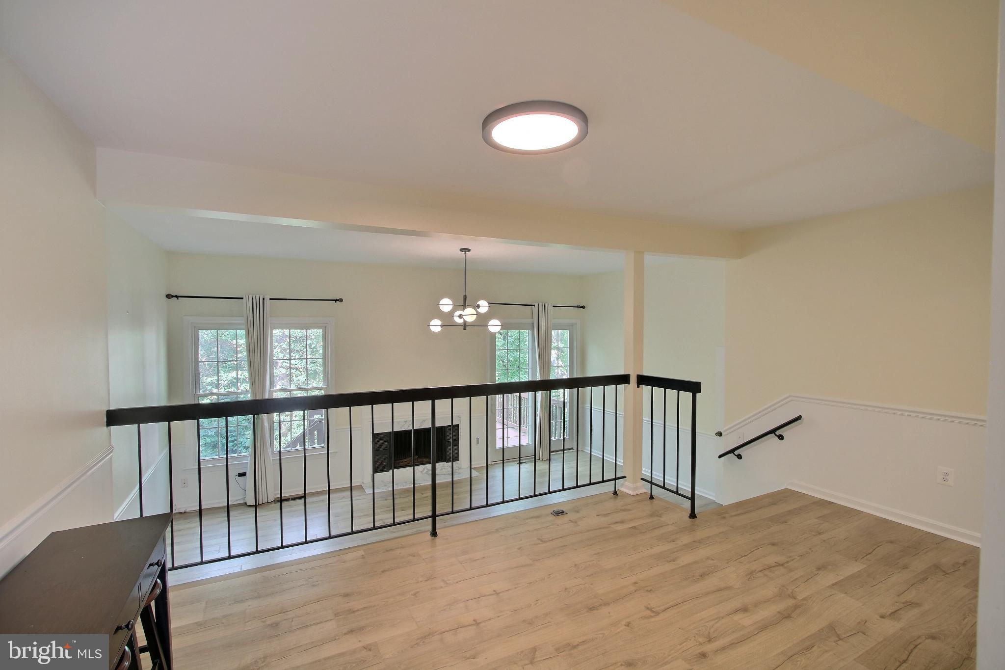 SHADY GROVE VILLAGE - Residential