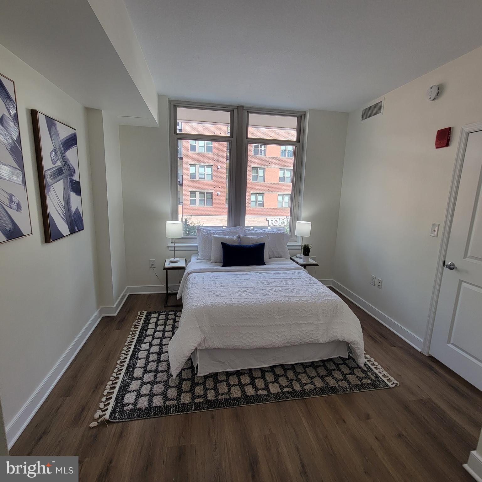 ONE NATIONAL HARBOR CONDOMINIUM - Residential