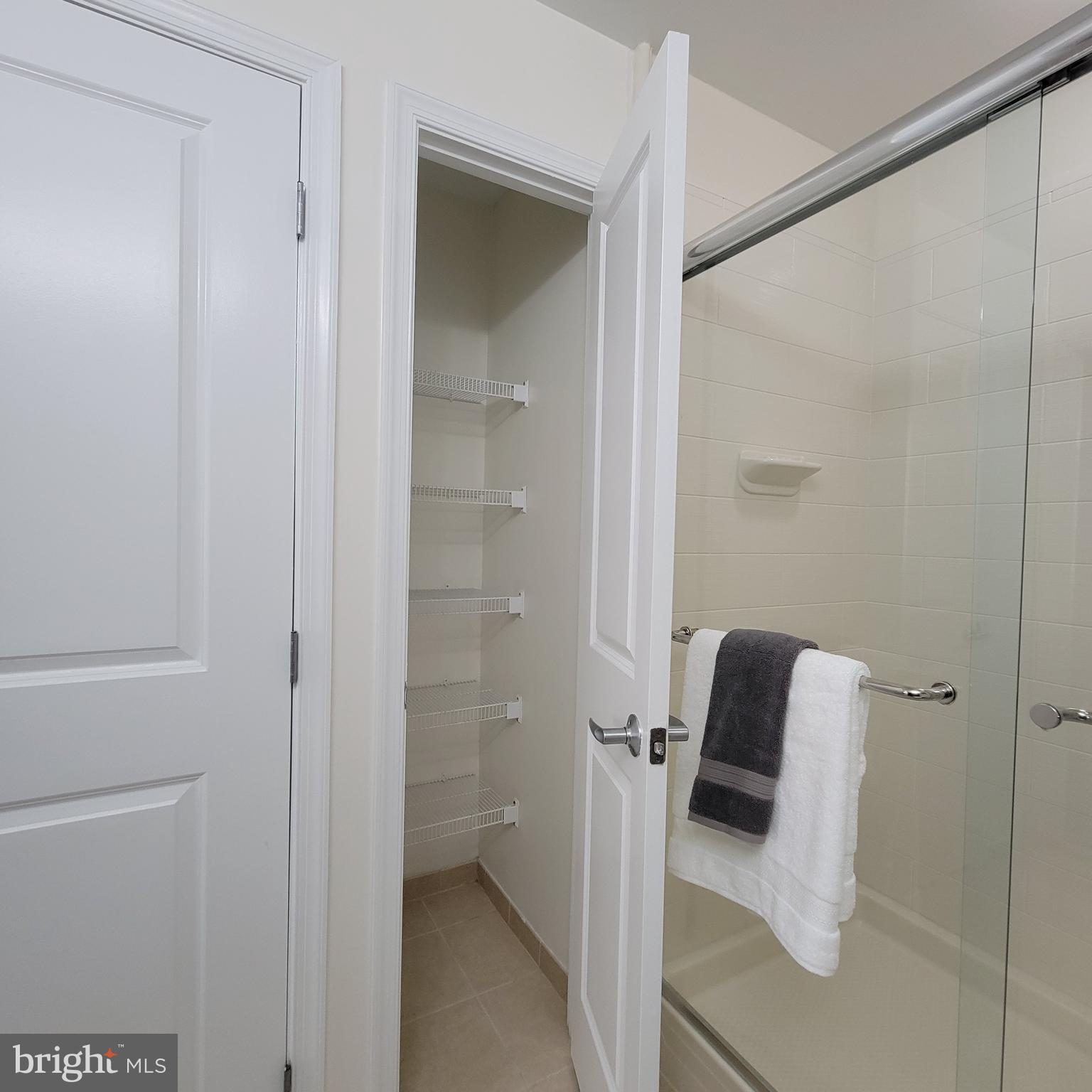 ONE NATIONAL HARBOR CONDOMINIUM - Residential