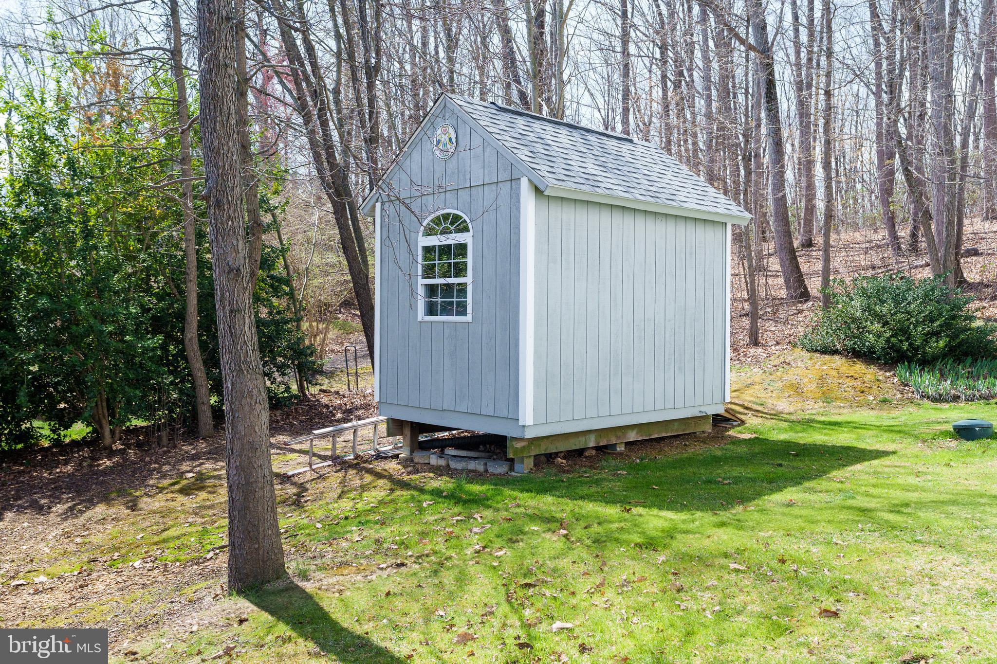 FOREST KNOLL - Residential