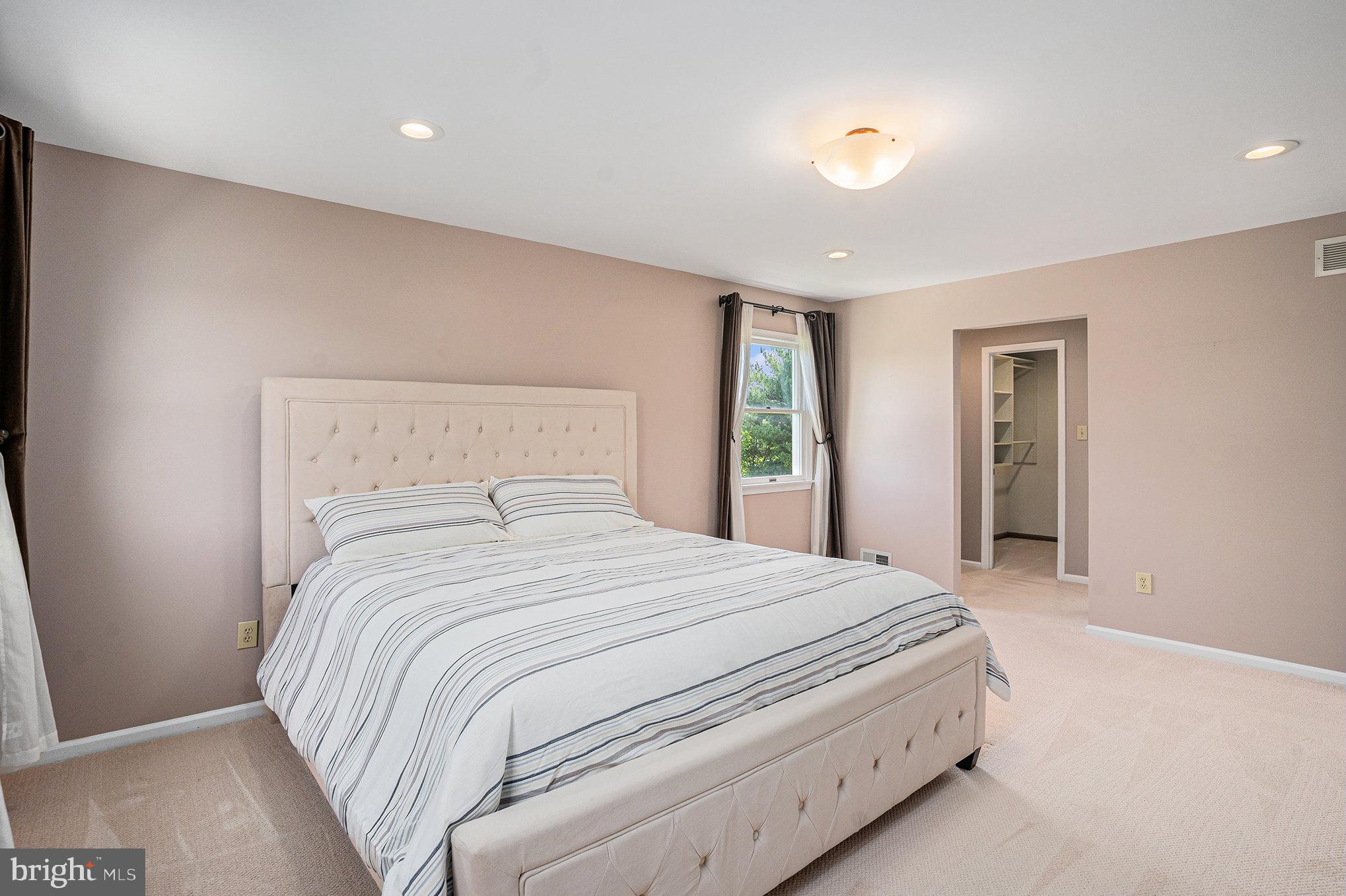 GWYNMONT FARMS - Residential