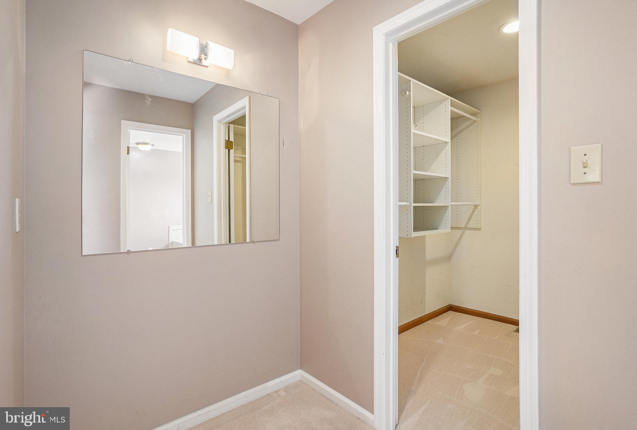 GWYNMONT FARMS - Residential