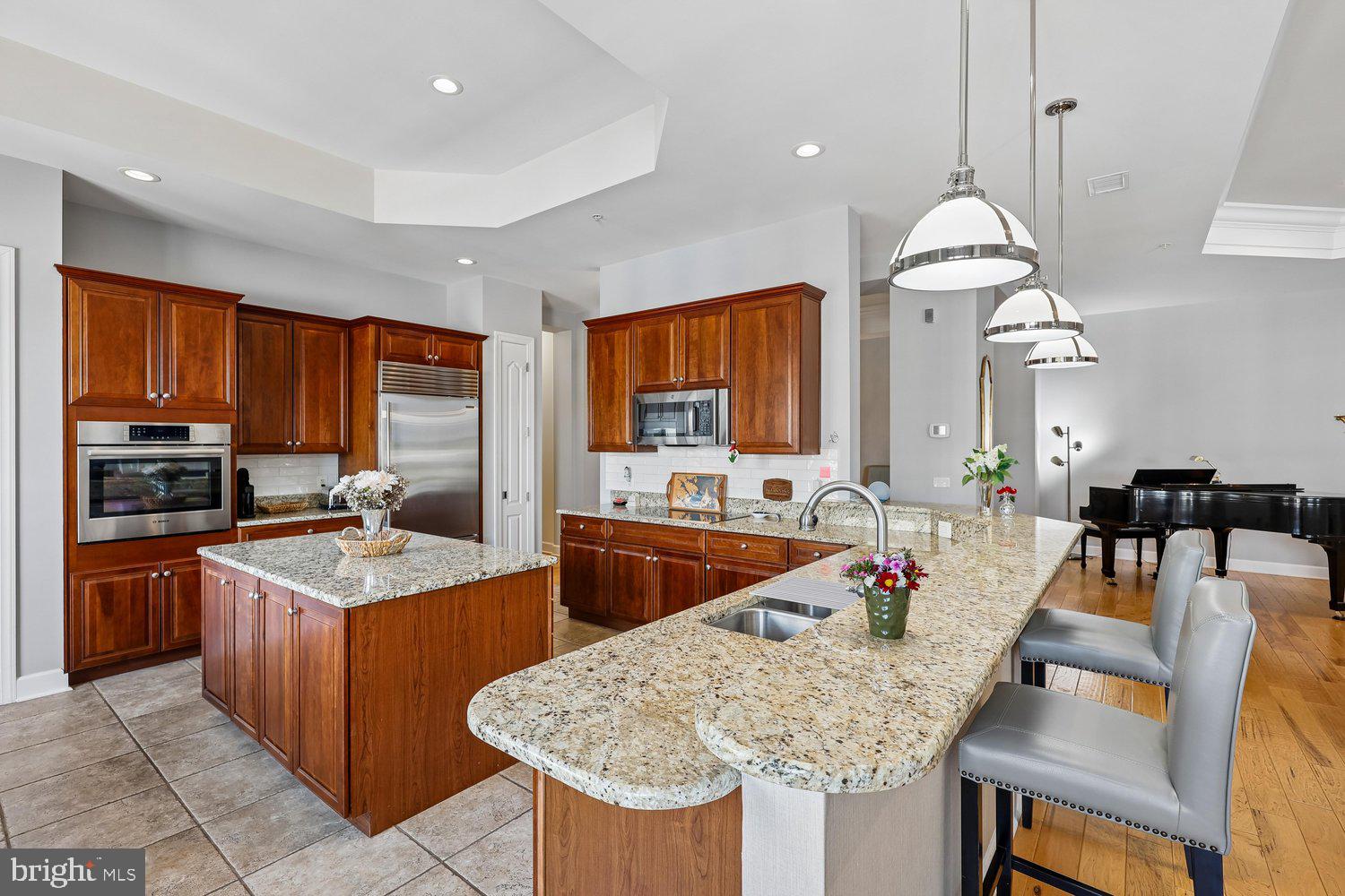 GRANDVIEW - Residential