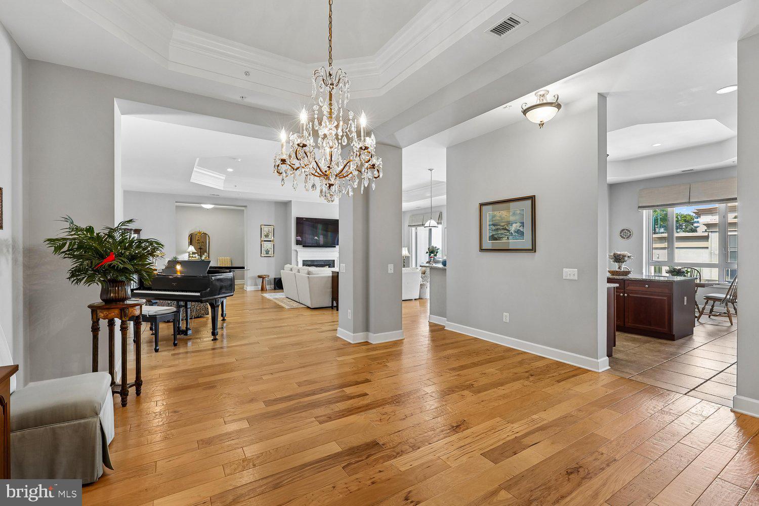 GRANDVIEW - Residential